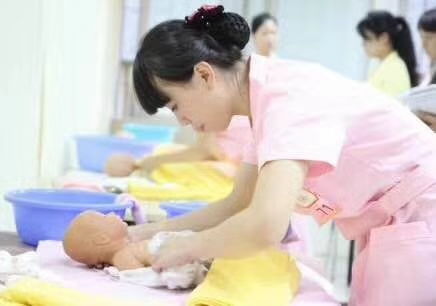 廣州幼兒園、托兒所、早教機構保育員上崗證報名指南